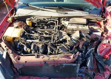 2005 Ford Focus Zx5 z USA, uszkodzony, nr VIN 3FAFP37N05R127613